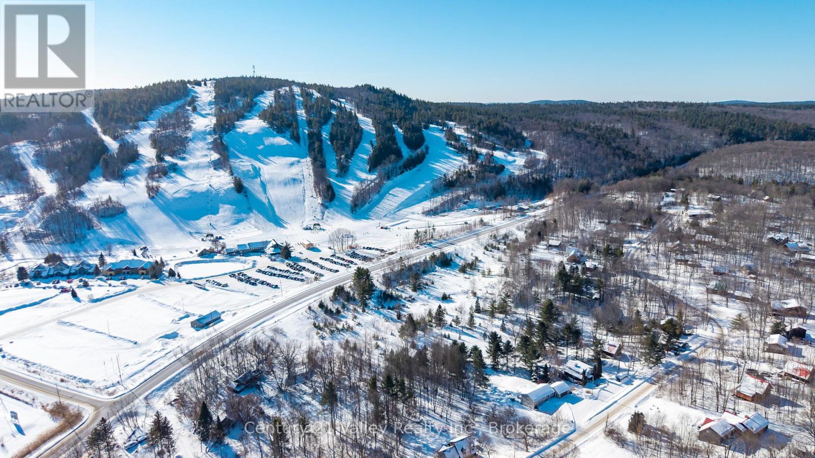 42 CRESTVIEW DRIVE - Photo 4 of 41, Greater Madawaska, Ontario