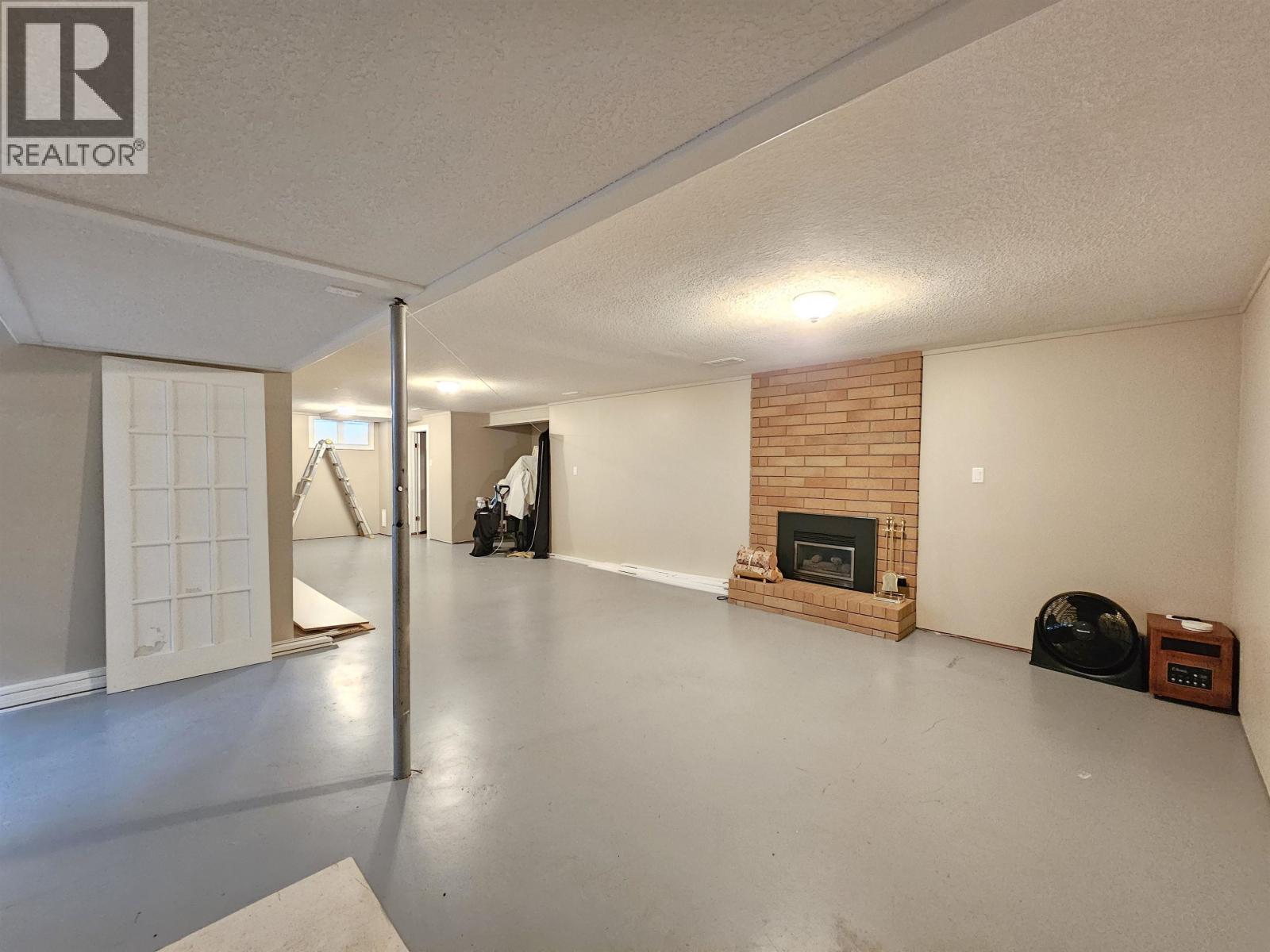 3881 BELLAMY ROAD - 36