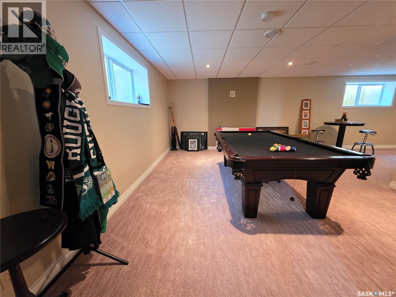 Single Family House Bi-level for Sale in  th AVENUE NE Swift Current 