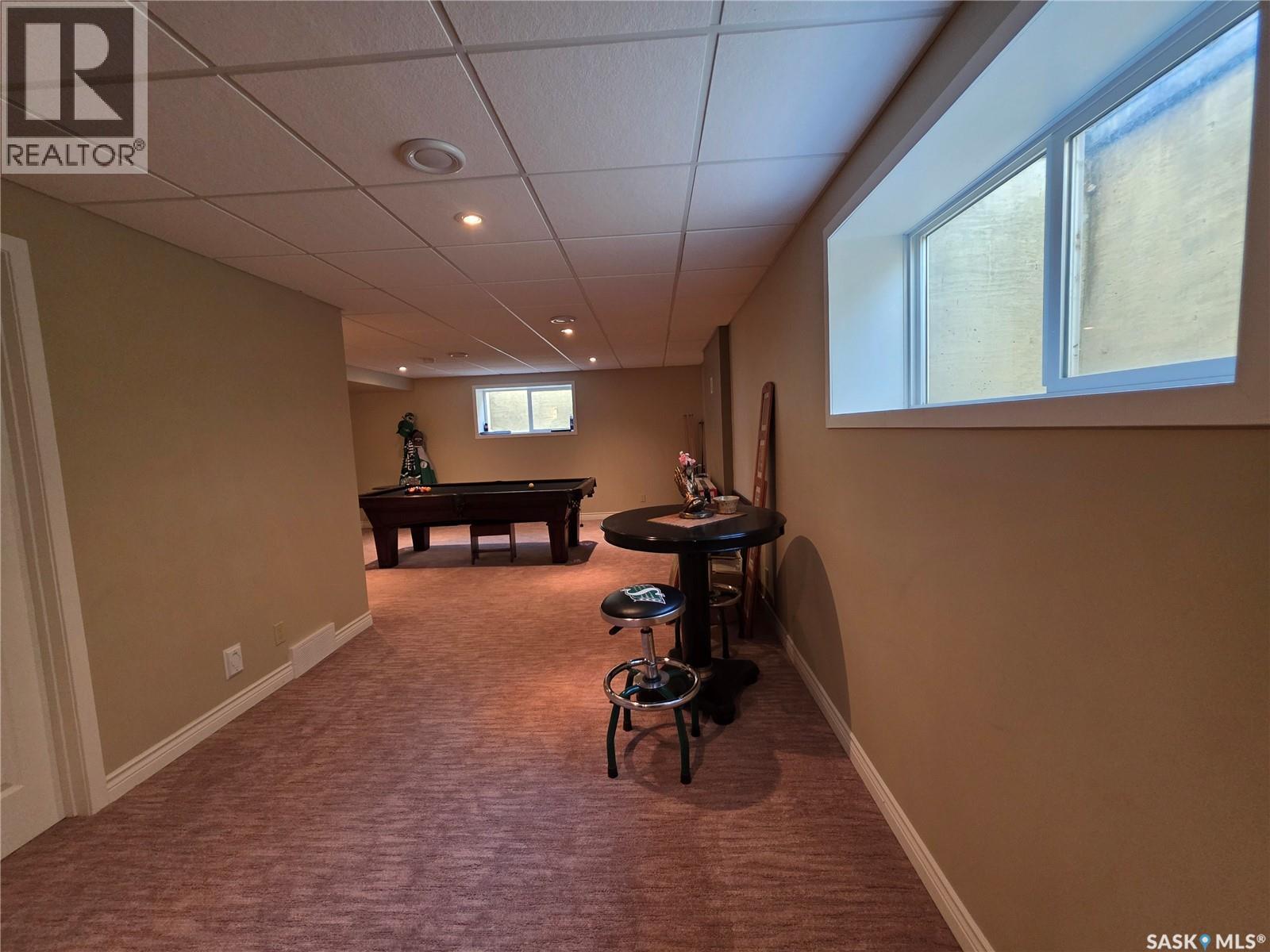 Single Family House Bi-level for Sale in  th AVENUE NE Swift Current 