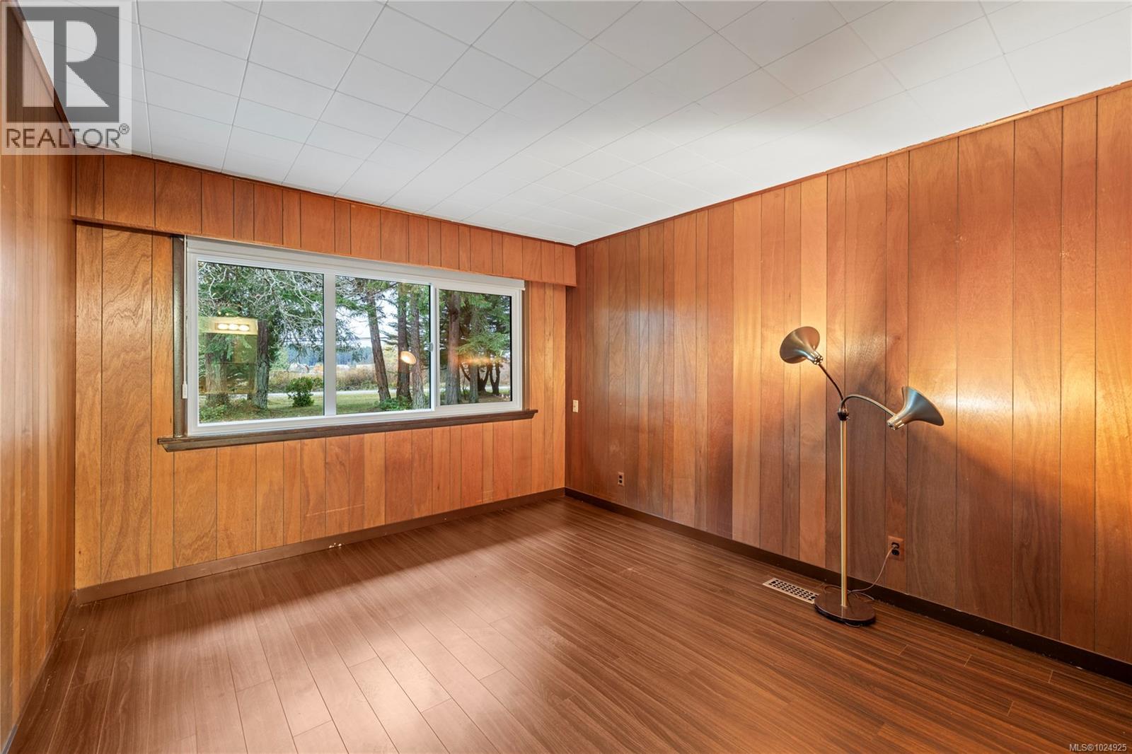 2328 YELLOW POINT RD - 13