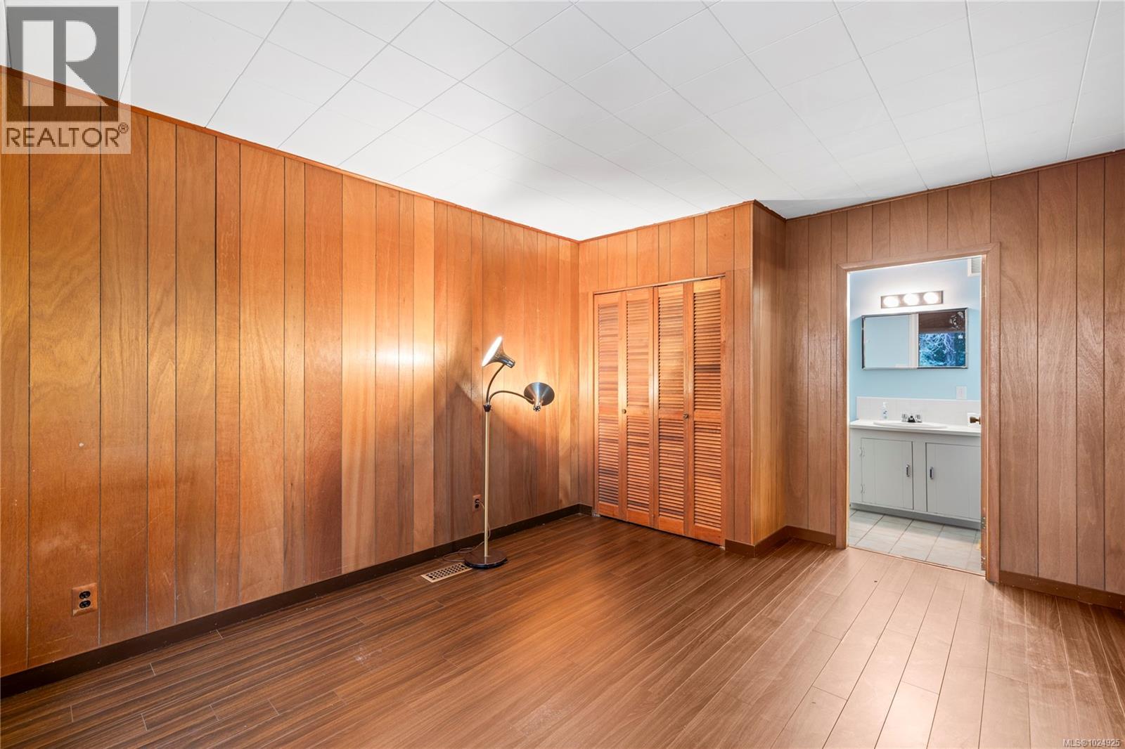 2328 YELLOW POINT RD - 14