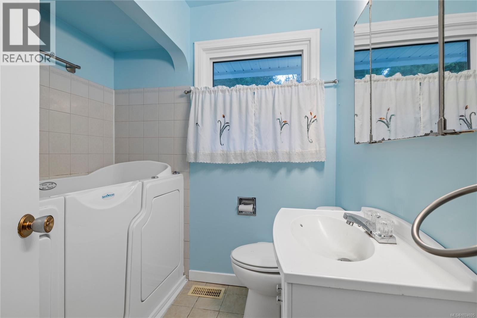 2328 Yellow Point Rd - 19