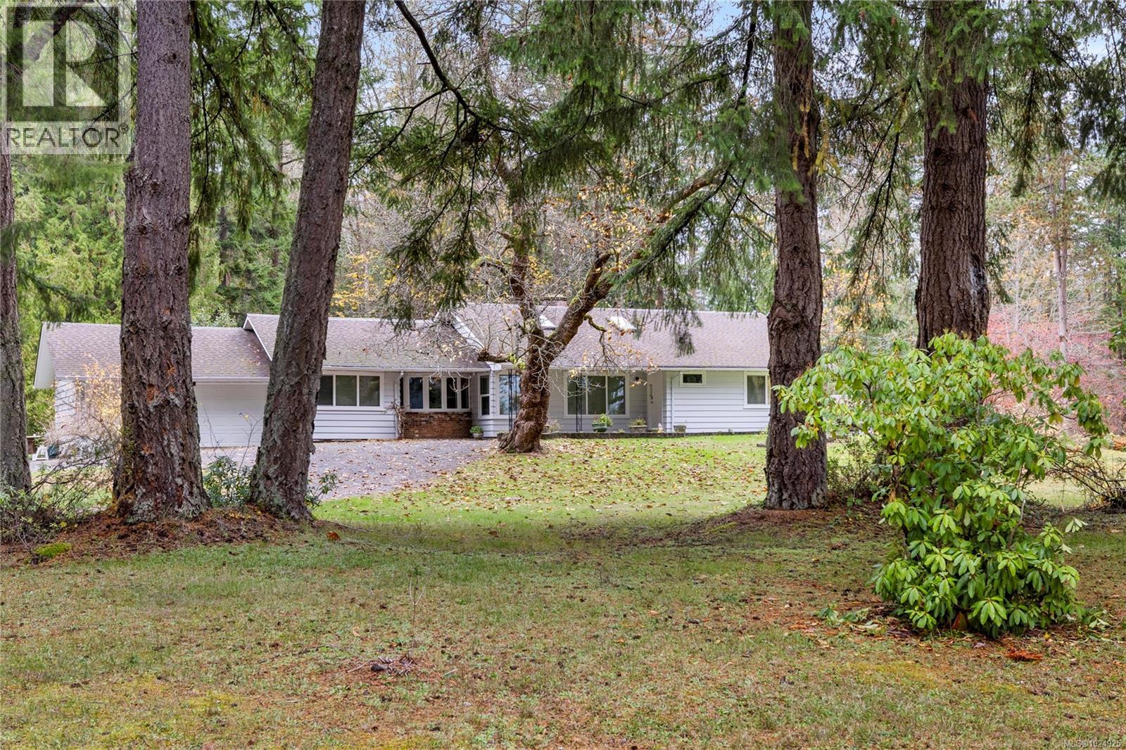 2328 Yellow Point Rd - 2