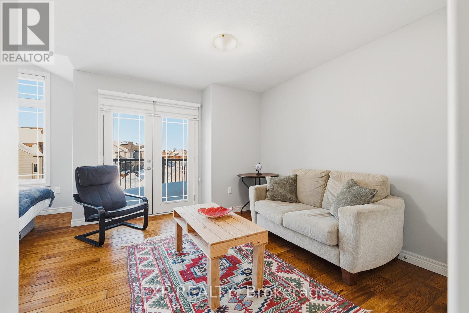 23 DOON CREEK STREET - 15
