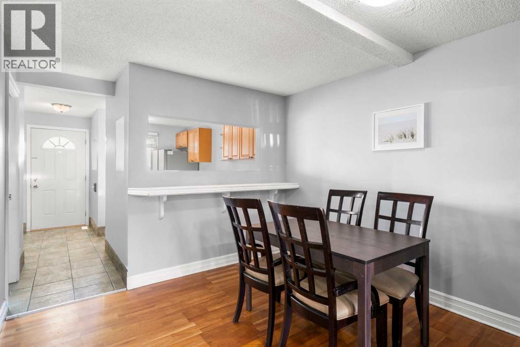 Single Family House for Sale in   Shawnessy Drive SW Shawnessy Calgary 