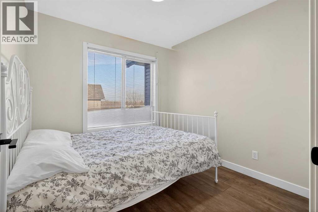 Single Family House for Sale in  Sandarac Villas NW Sandstone Valley Calgary 