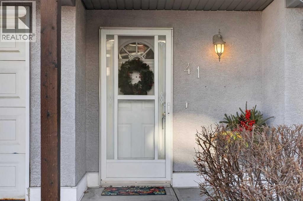 Single Family House for Sale in  Sandarac Villas NW Sandstone Valley Calgary 