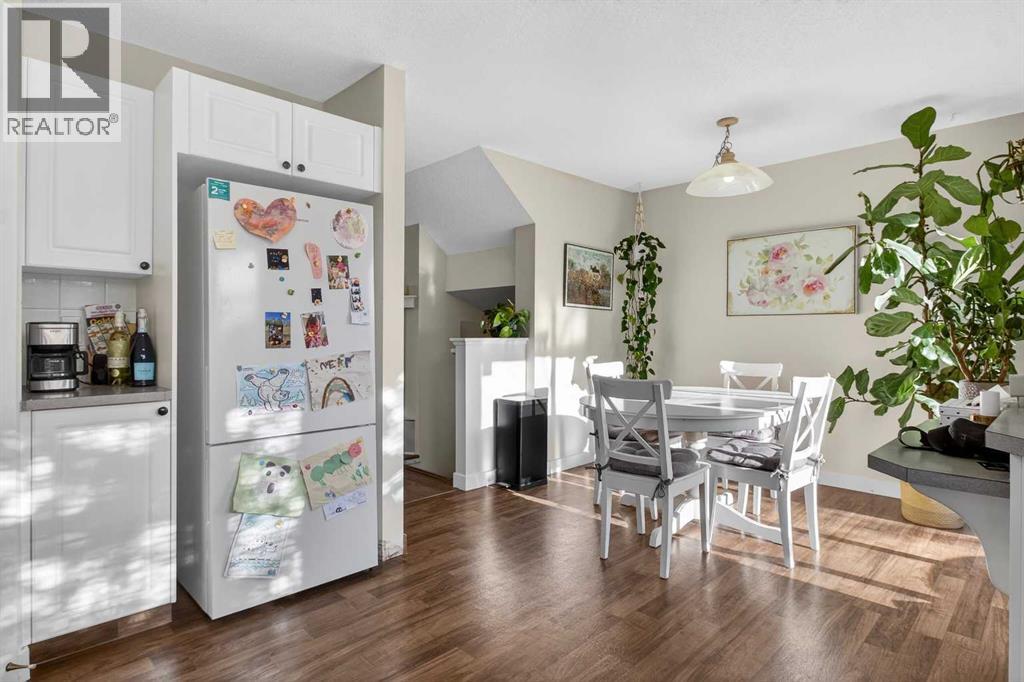 Single Family House for Sale in  Sandarac Villas NW Sandstone Valley Calgary 