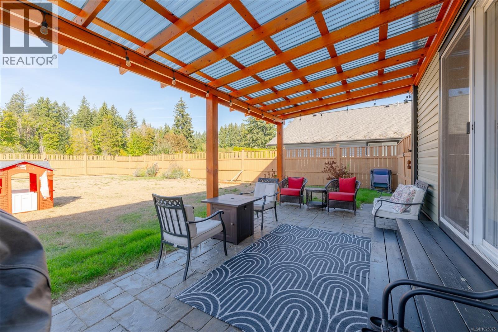 5585 SWALLOW DR - 25