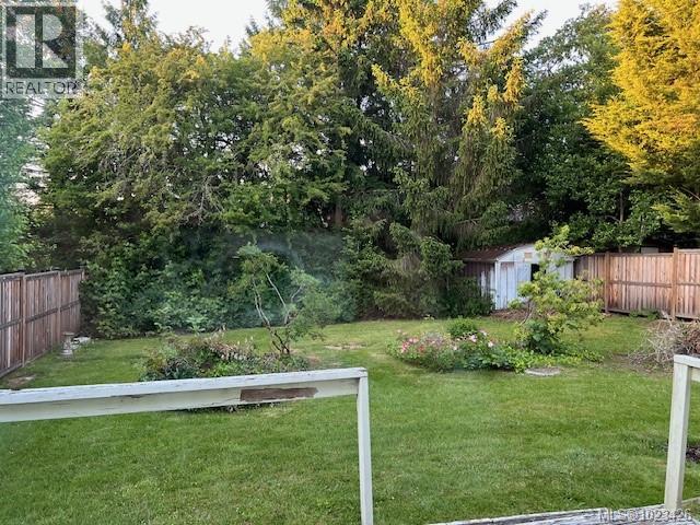 Single Family House for Sale in  Greenlea Dr Saanich 