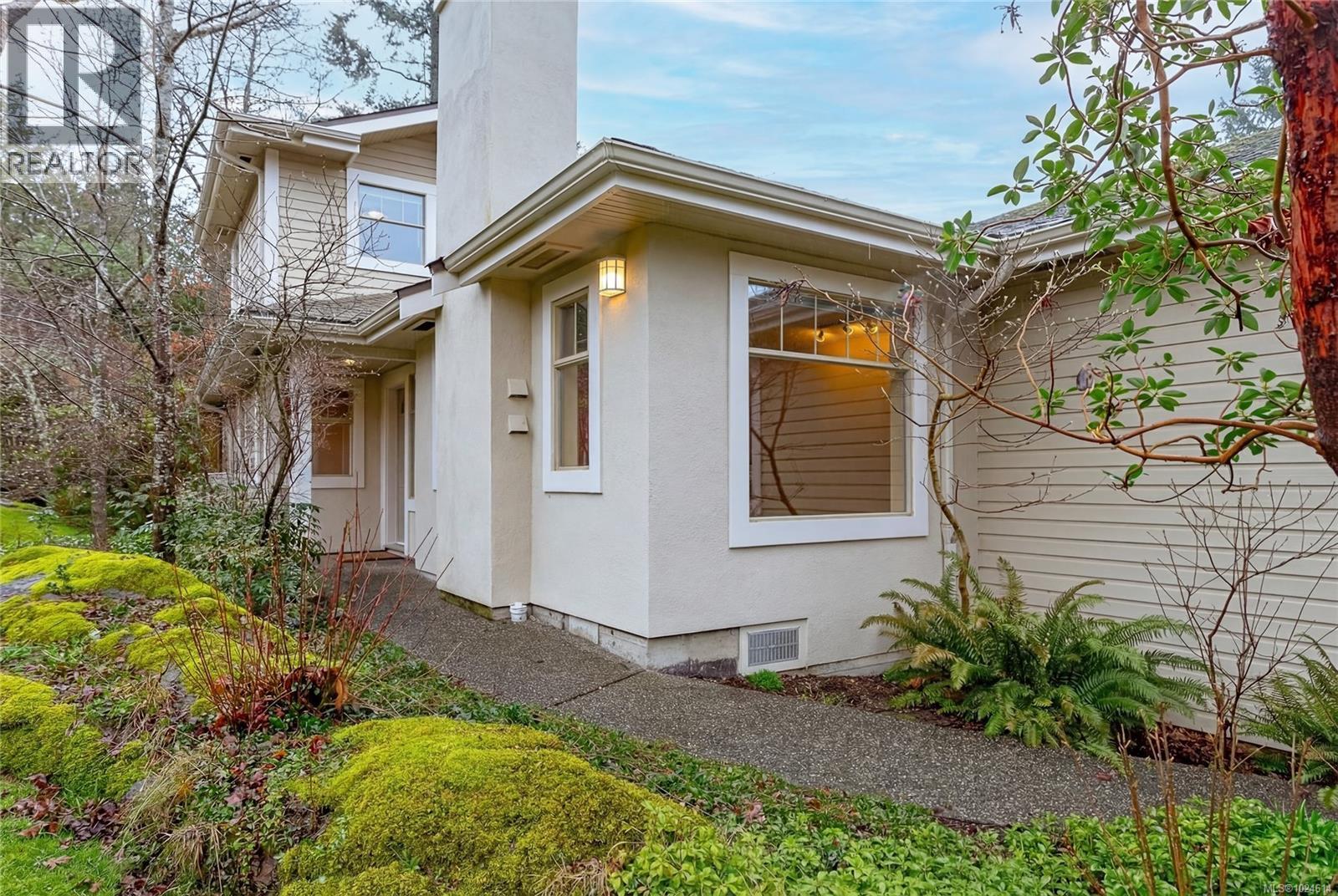 53 850 Parklands Dr - Photo 3 of 58, Esquimalt, British Columbia