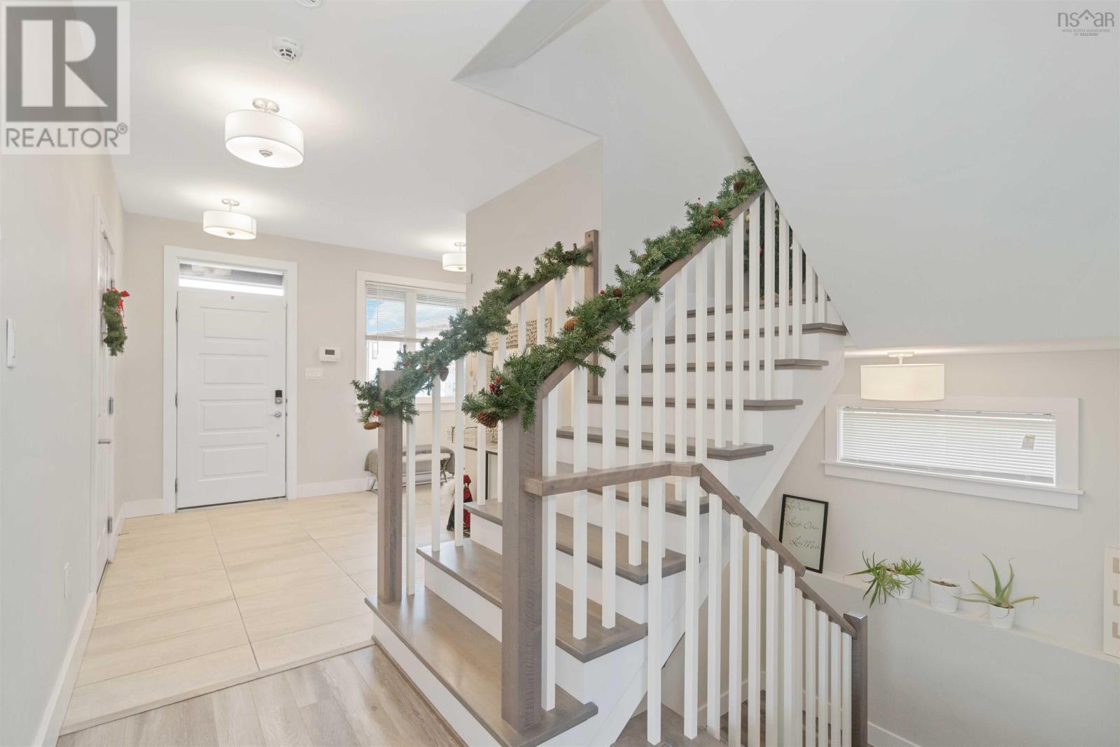 Property 22 of 46 of 11 Poonam Court