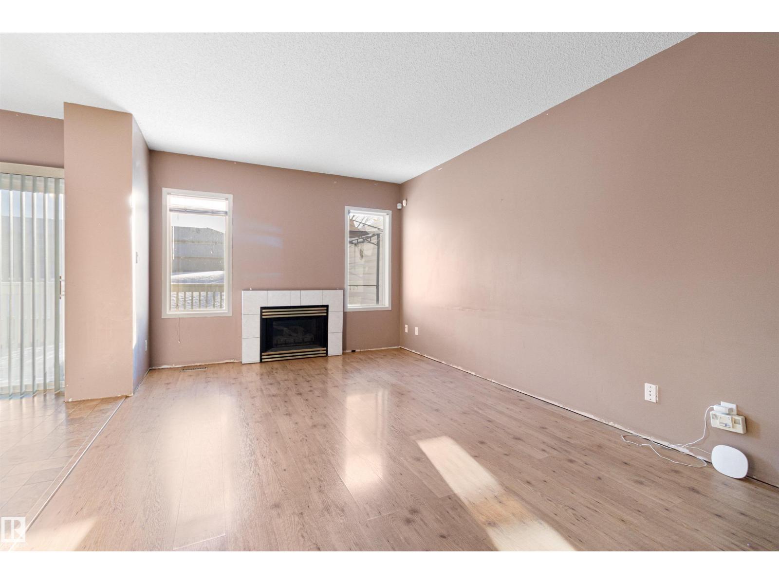 #30 843 YOUVILLE DR W NW, Edmonton