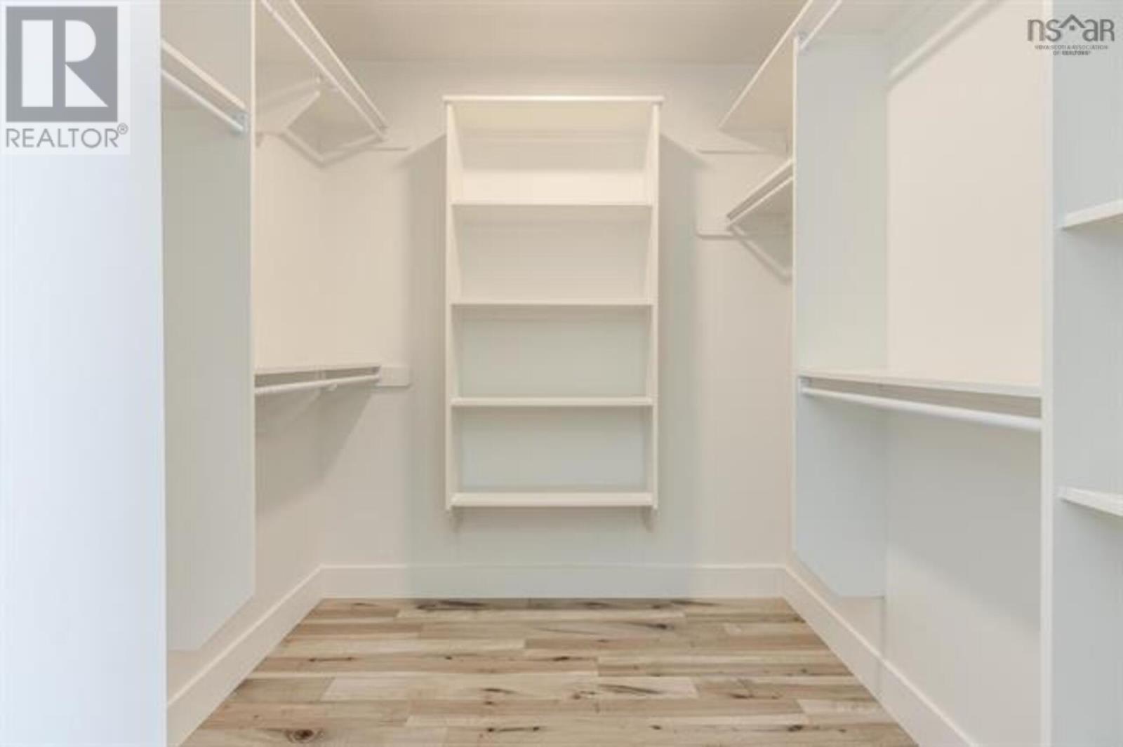 Property 44 of 49 of 3017 16 Zeppelin Crescent