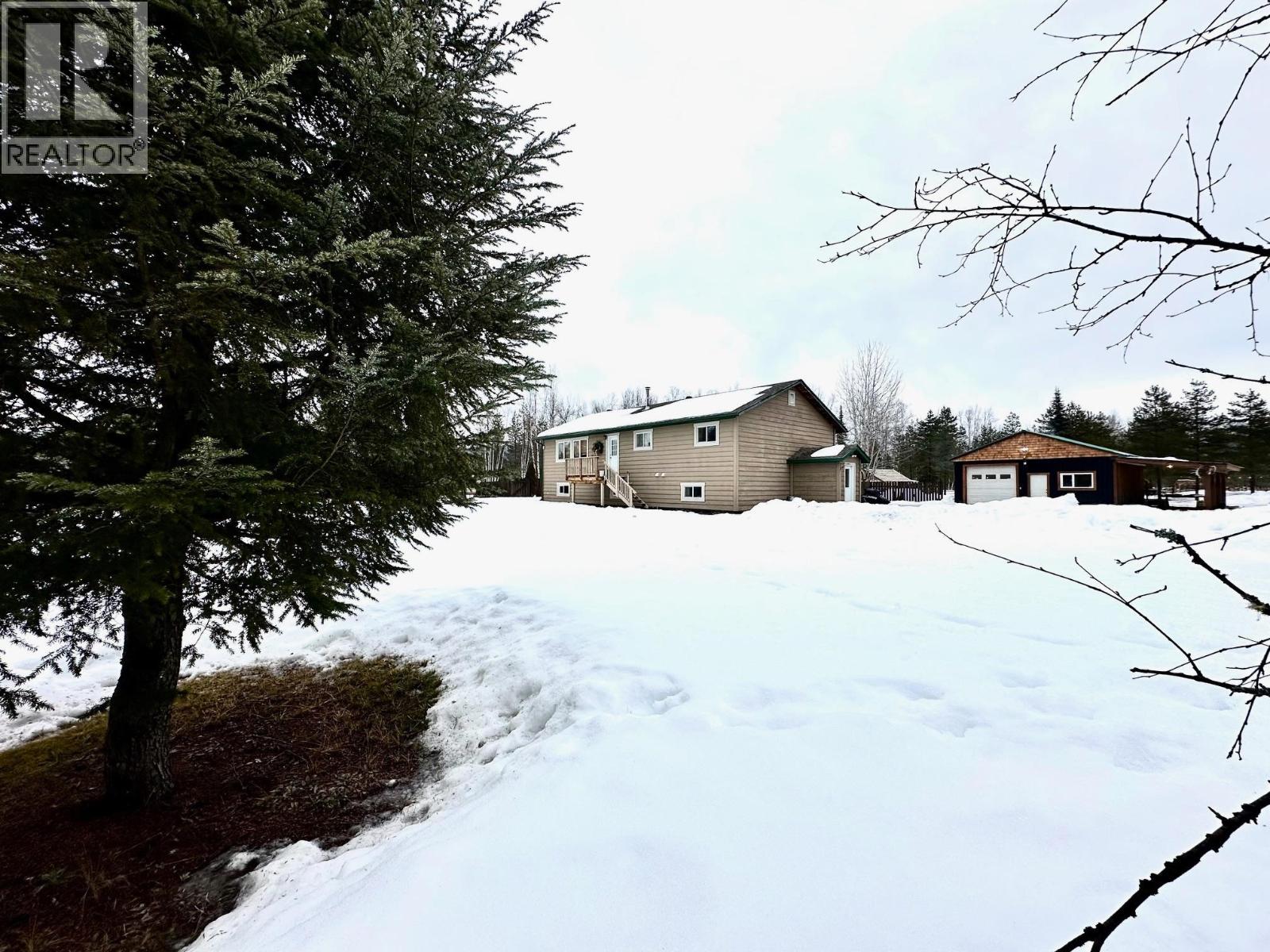 23998 RIVER Road, Smithers