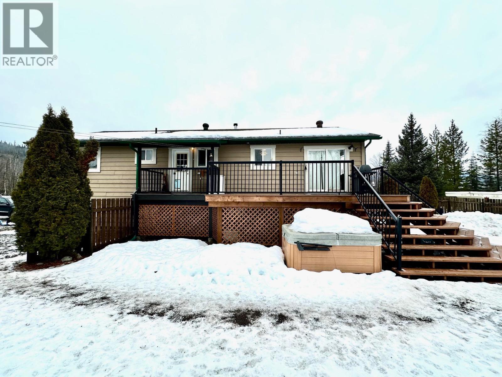 23998 RIVER Road, Smithers