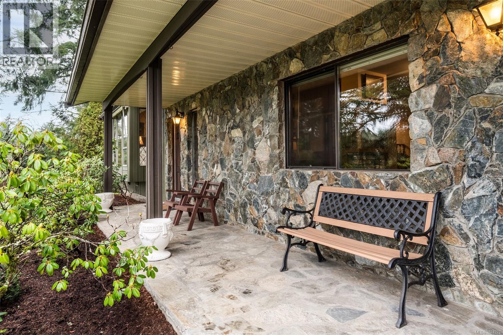  4395 Liberto Road, Saanich