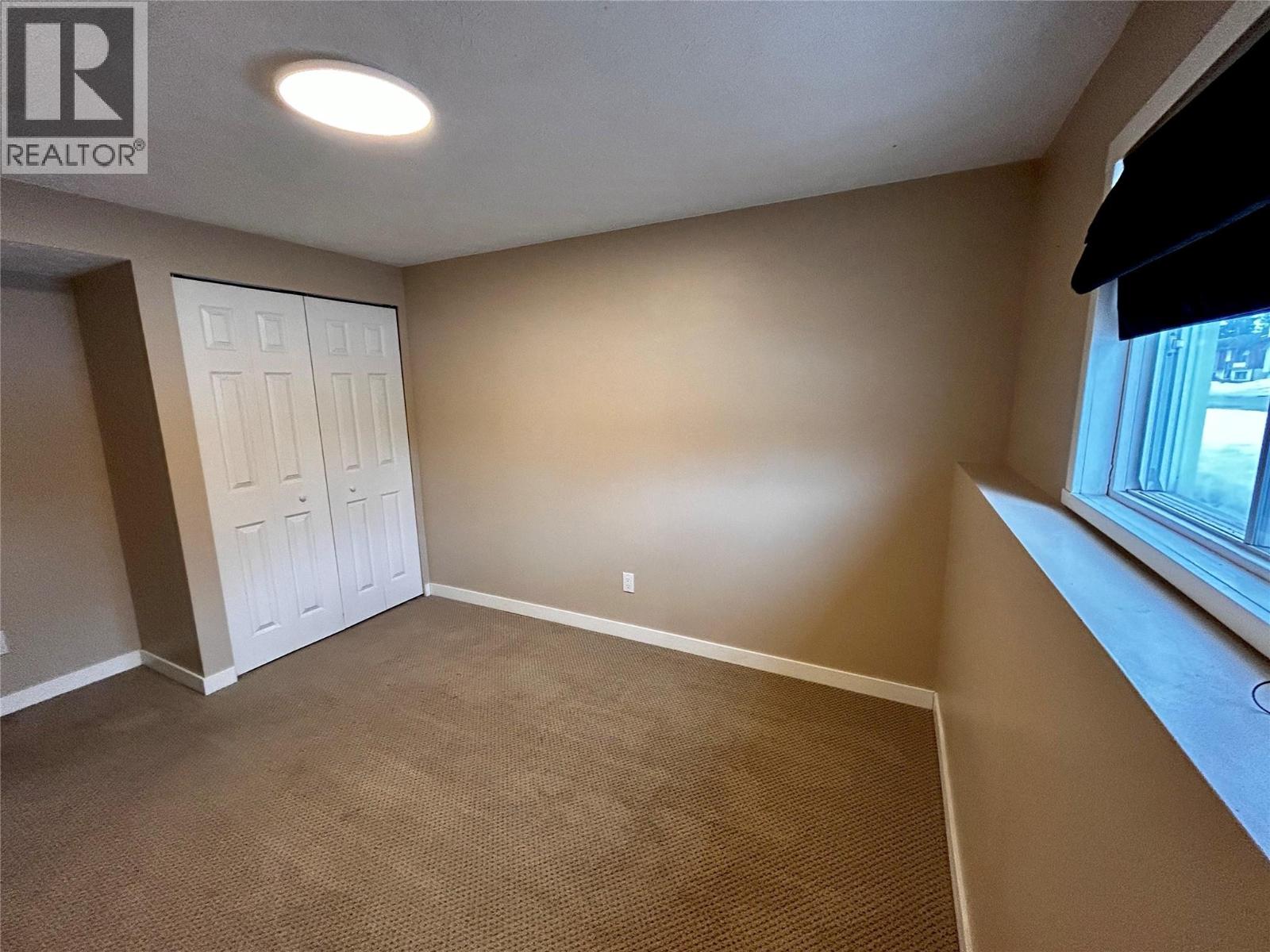 404 Willow Drive, Tumbler Ridge