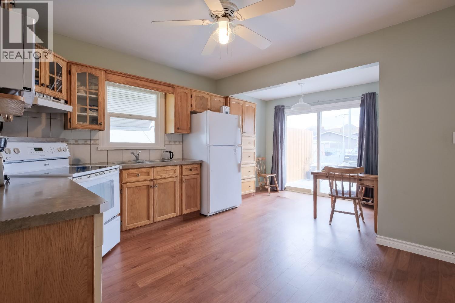 252 DOUGLAS Avenue, Penticton