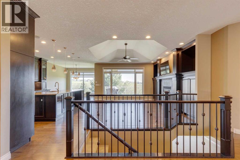 Single Family House for Sale in  Tuscany Ravine Heights NW Tuscany Calgary 