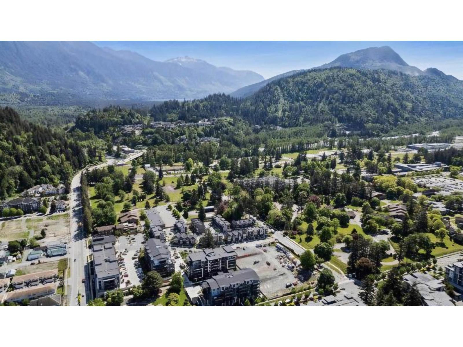 210 45505 CAMPUS DRIVE, Garrison Crossing, Chilliwack