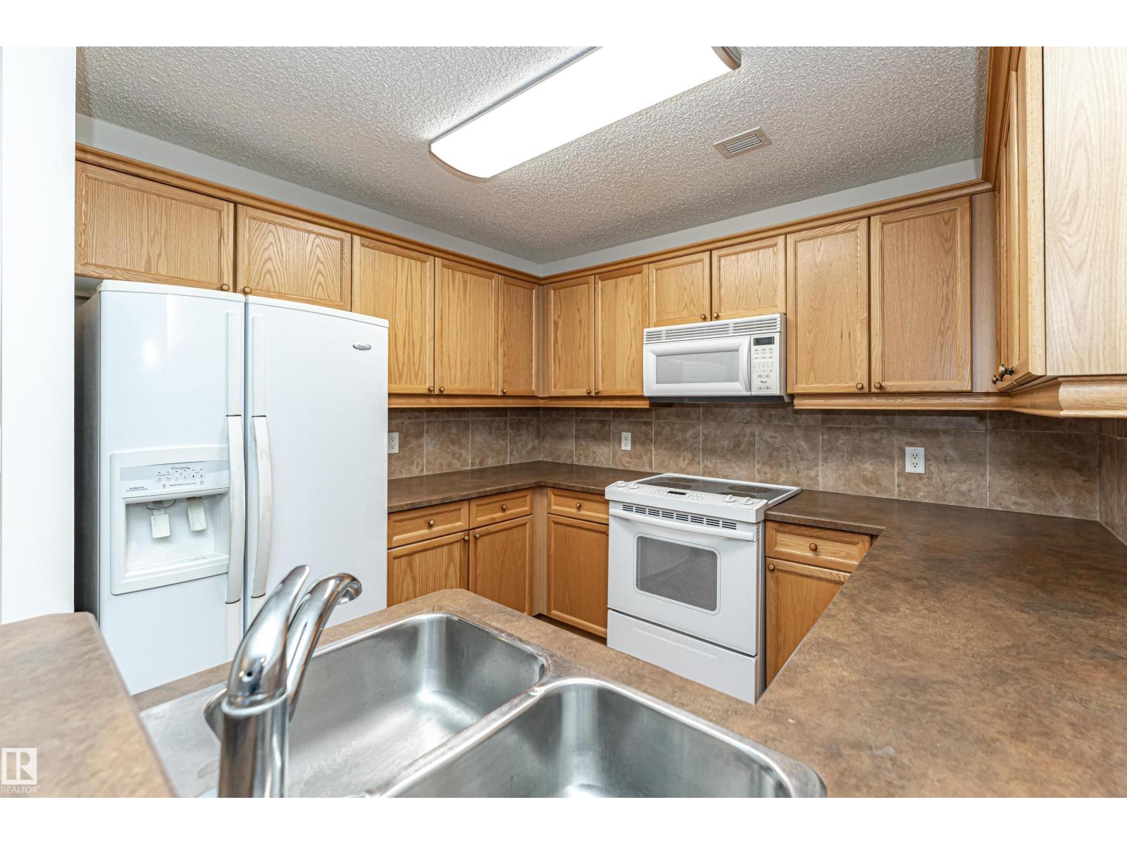 #112 260 STURGEON RD, St. Albert