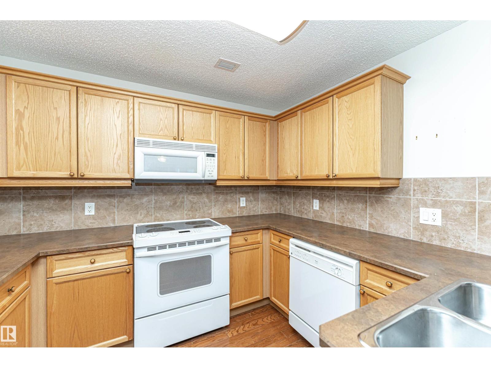 #112 260 STURGEON RD, St. Albert