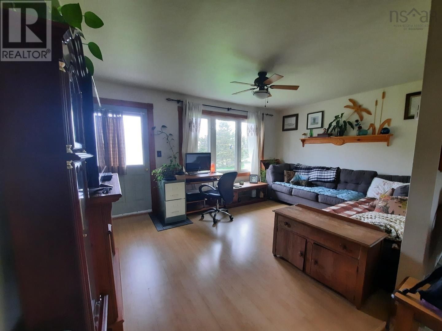 Property 4 of 13 of 11900 NS-4