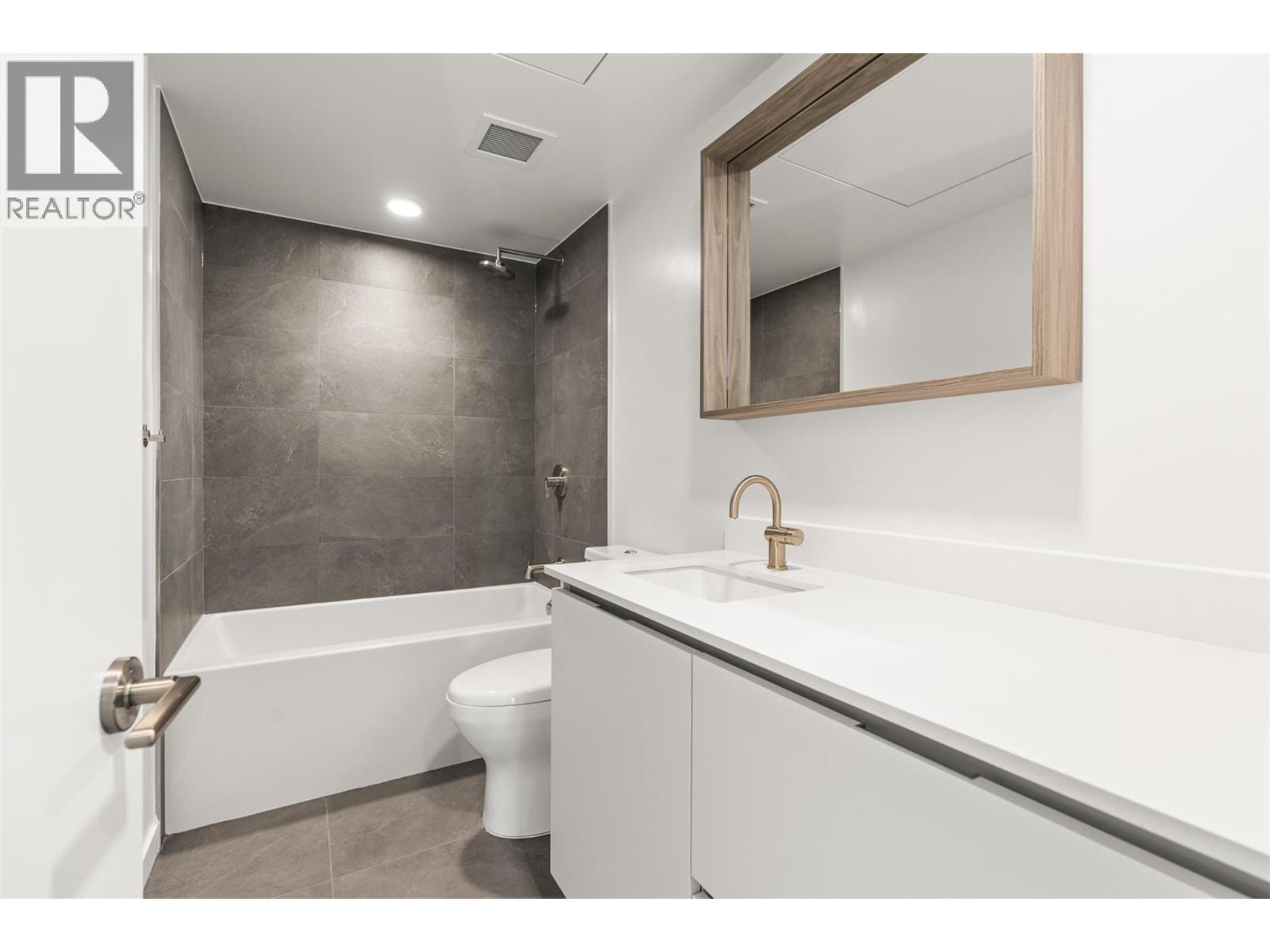 207 2760 Olalla Road, West Kelowna