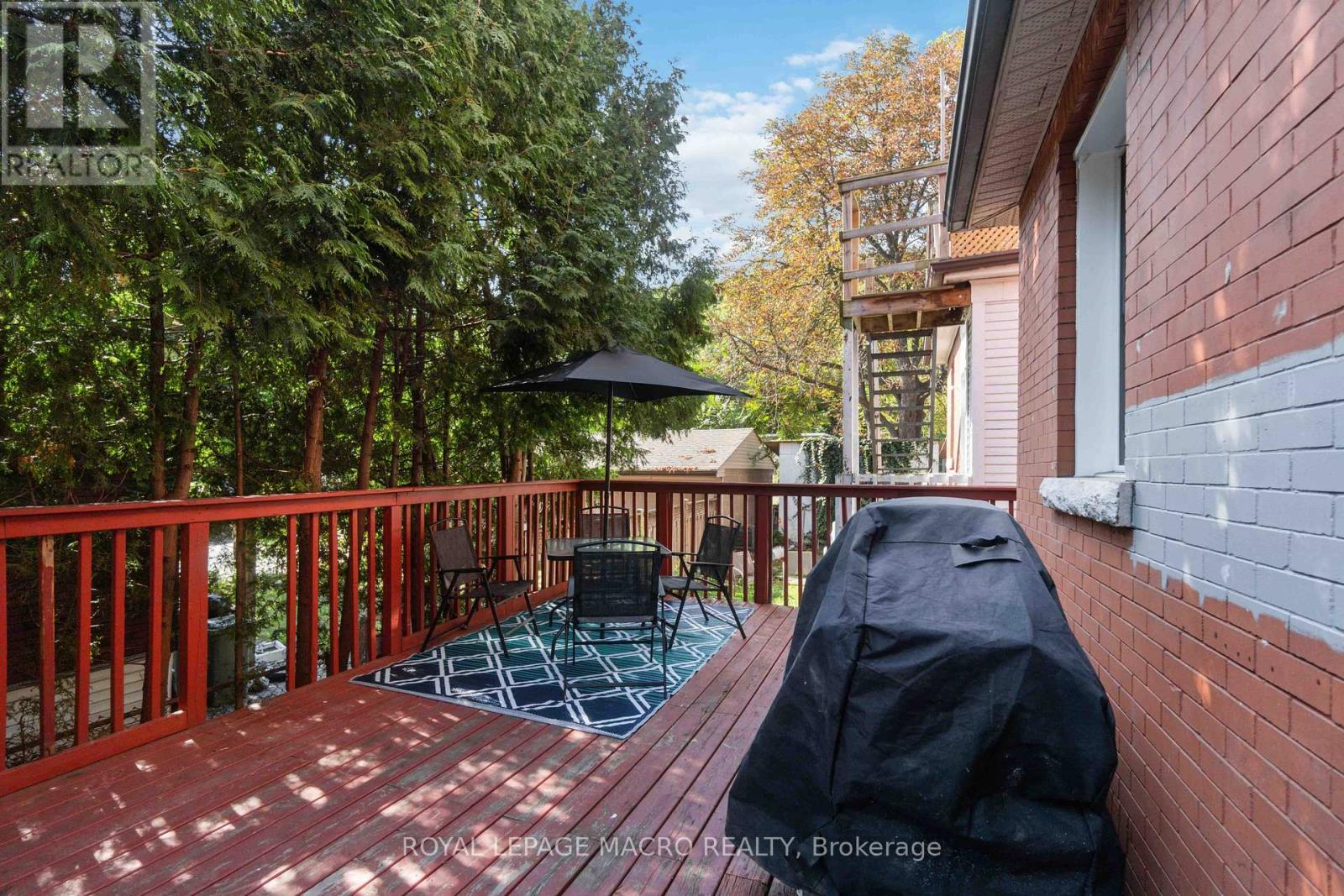 197 WENTWORTH STREET S - 42