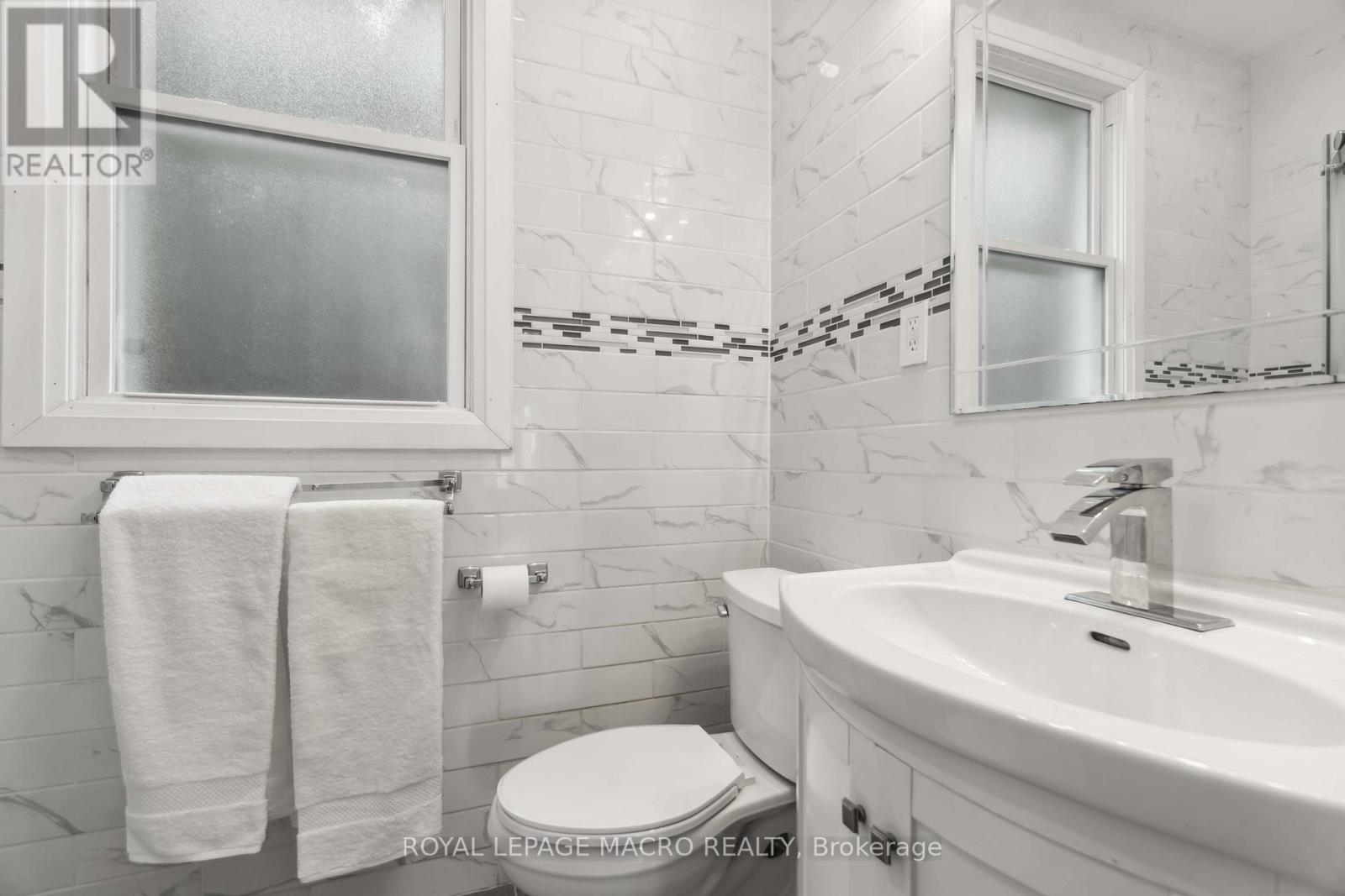 197 WENTWORTH STREET S - 17