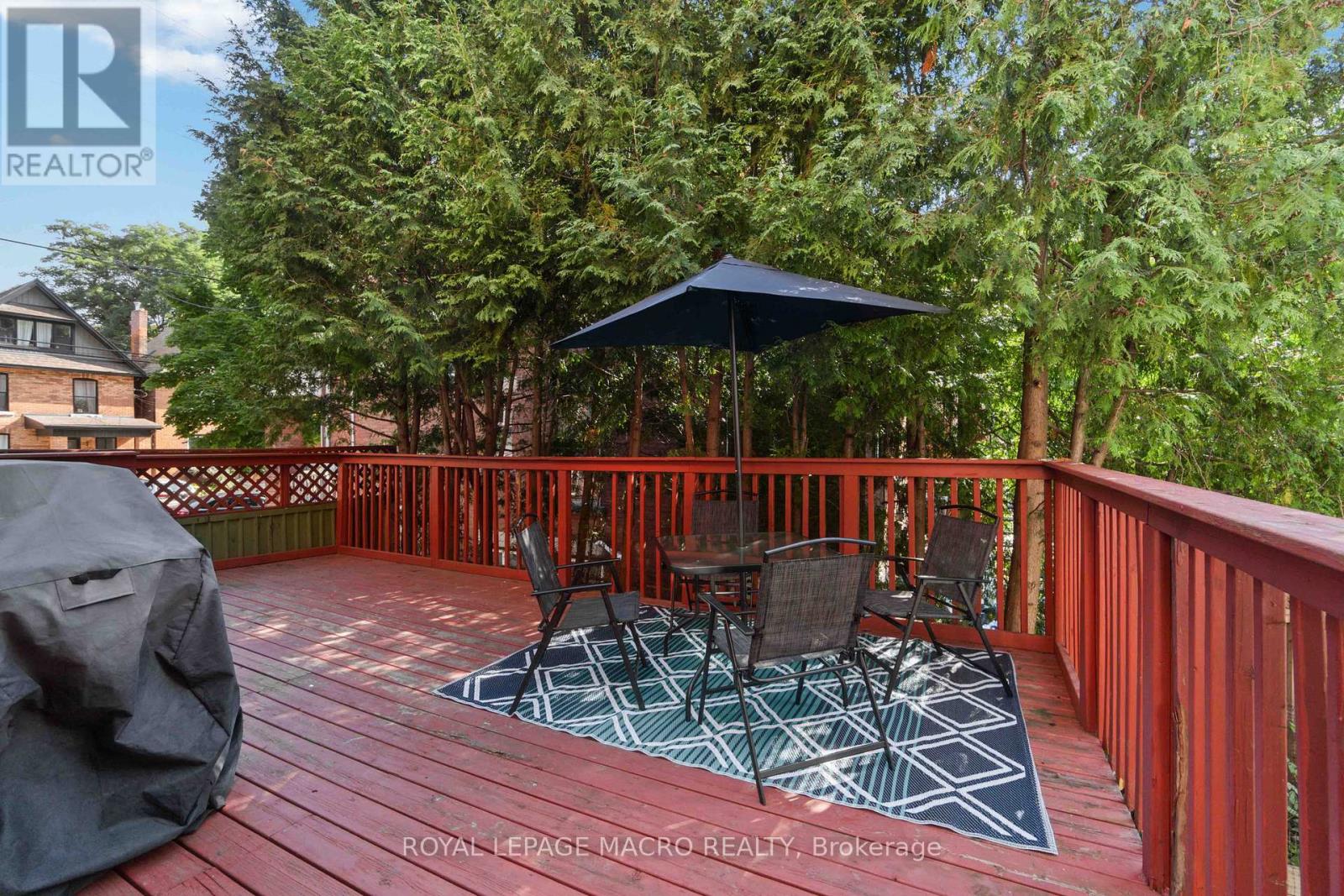 197 WENTWORTH STREET S - 41