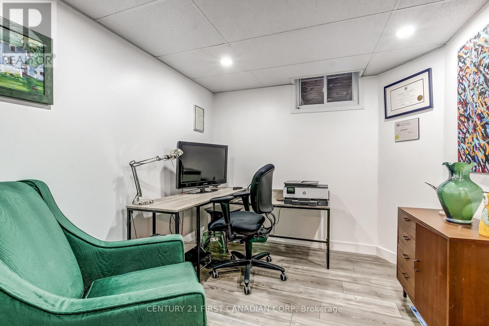 276 SOUTHCREST DRIVE Property Photo