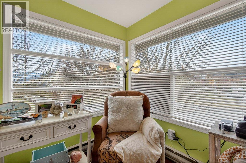 111 Harbourfront Drive NW Unit# 2, Salmon Arm