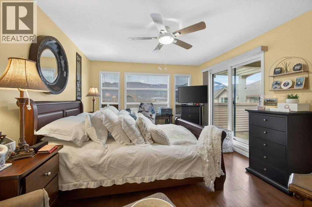 111 Harbourfront Drive NW Unit# 2, Salmon Arm