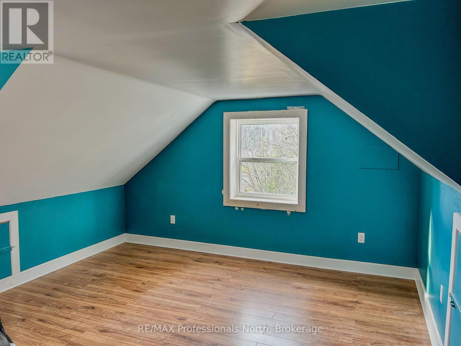 89 JACK LAKE ROAD - 18