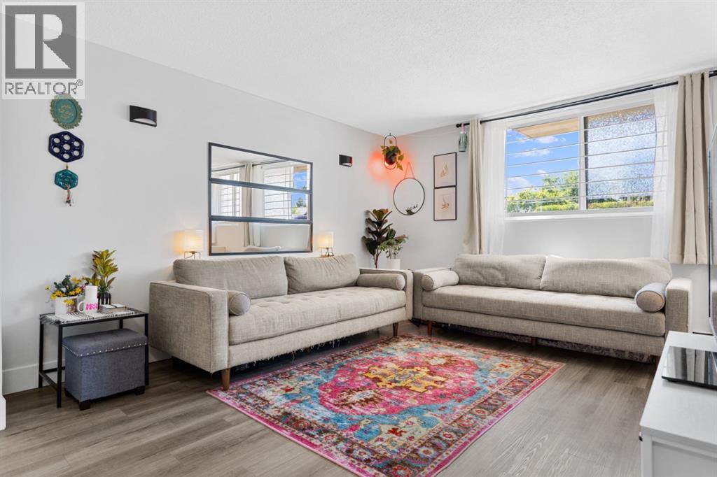 Single Family House for Sale in    Street SW Rosscarrock Calgary 