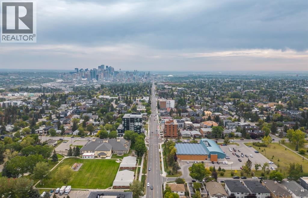 Single Family House for Sale in    Street SW Rosscarrock Calgary 