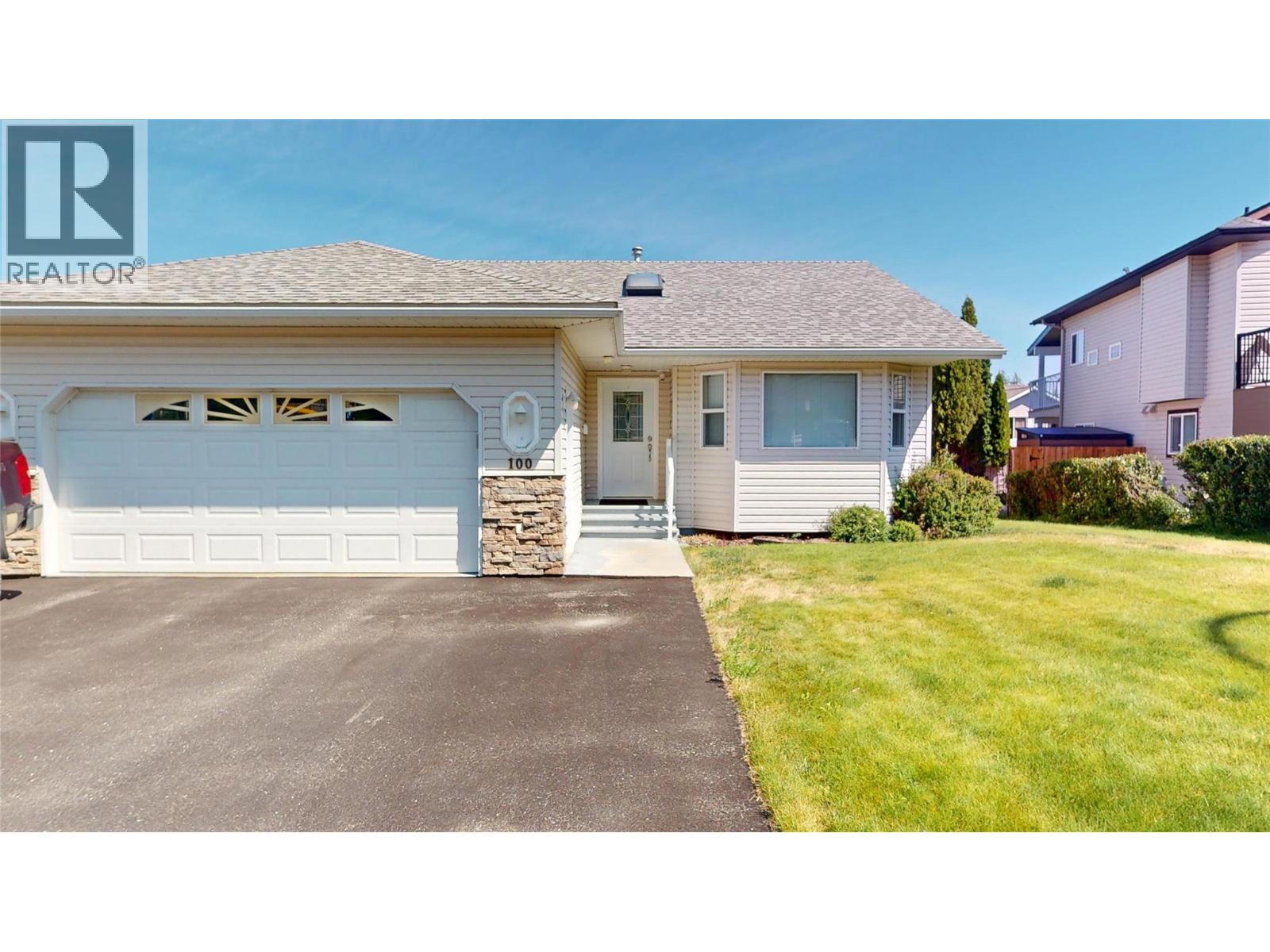 100 16th Street S, Cranbrook