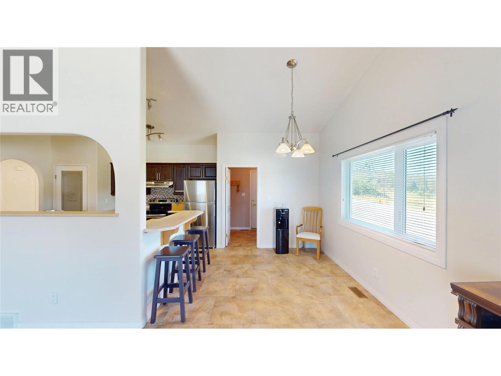 100 16th Street S, Cranbrook