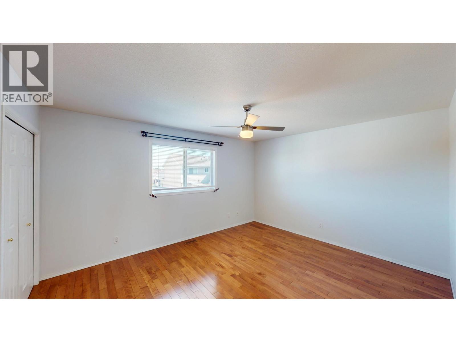 100 16th Street S, Cranbrook