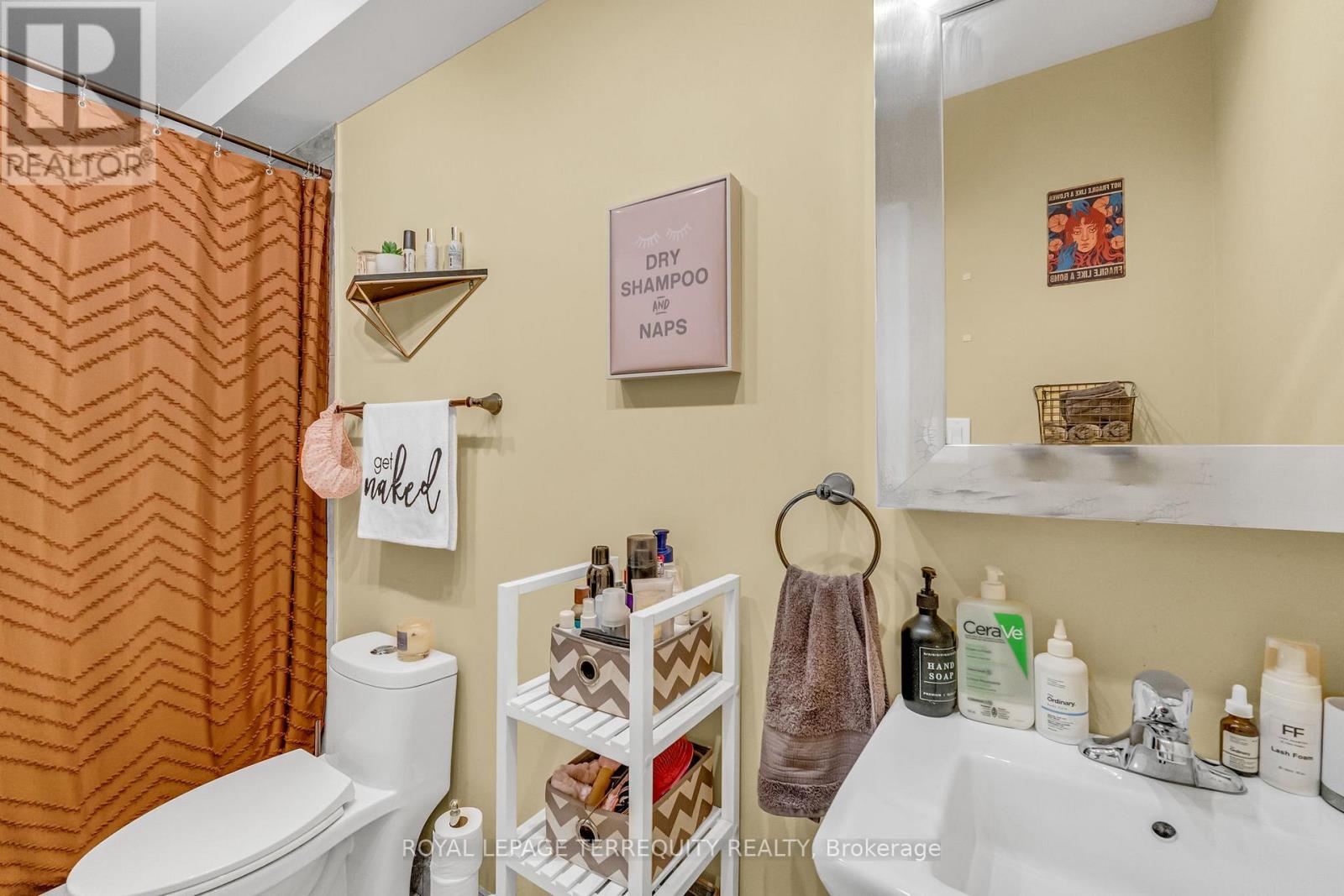 51 CLAXTON BOULEVARD - 29