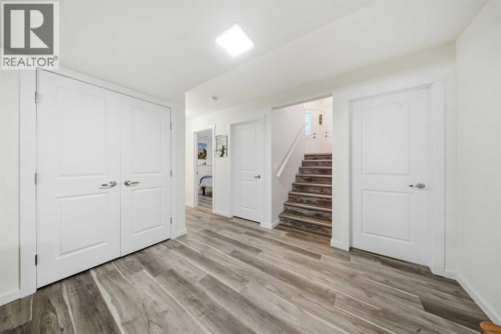 69 Mackenzie Avenue, Lacombe