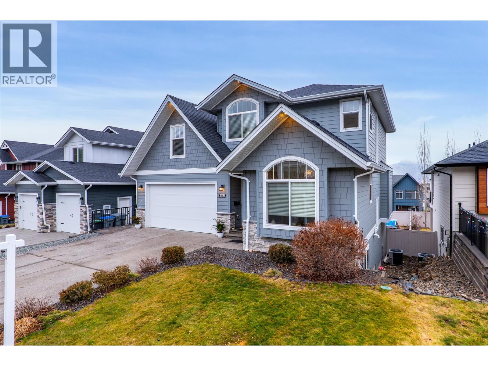 1553 EMERALD Drive, Kamloops
