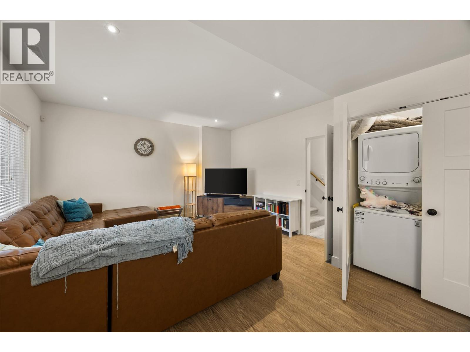 1553 EMERALD Drive, Kamloops