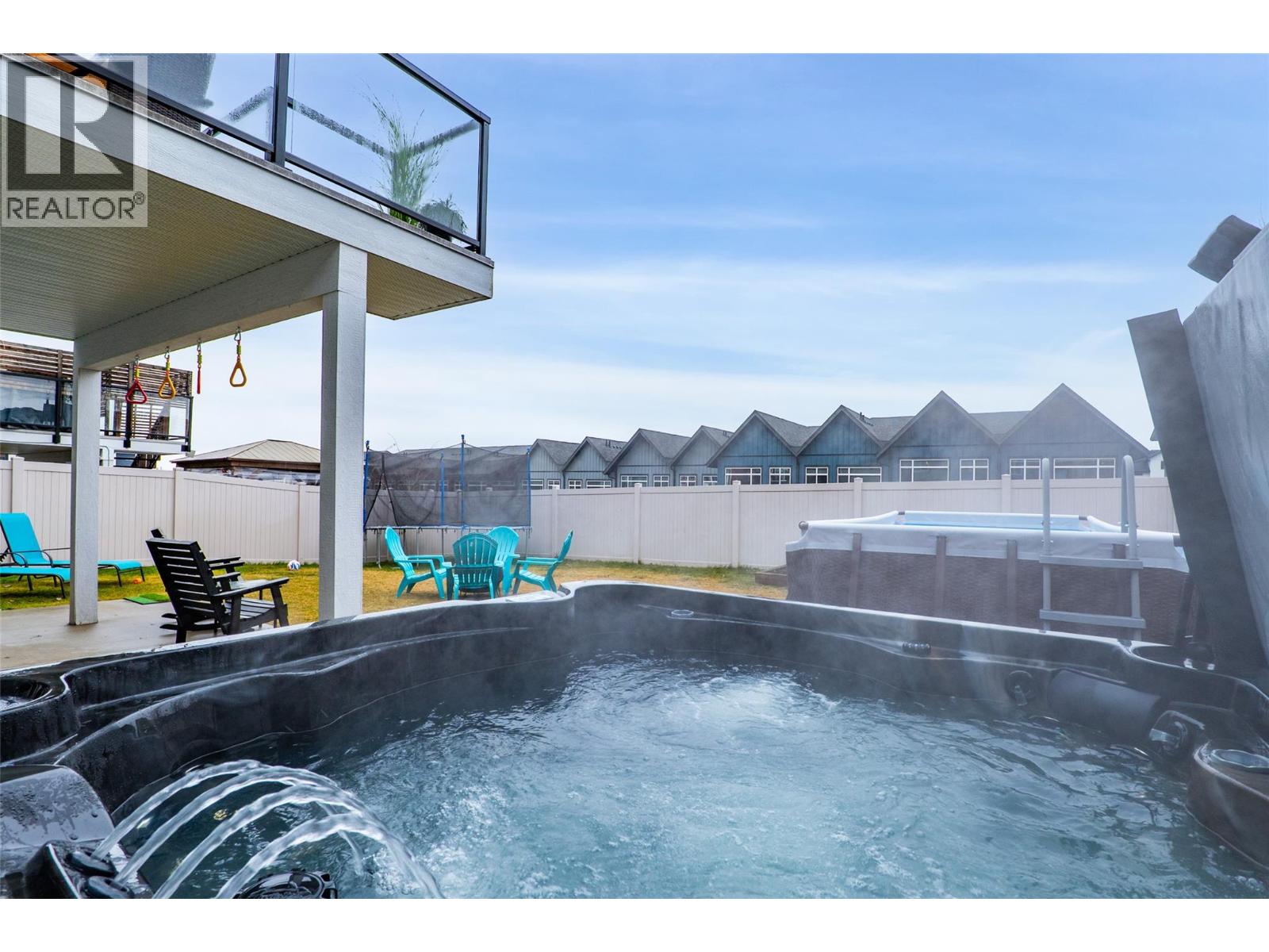 1553 EMERALD Drive, Kamloops