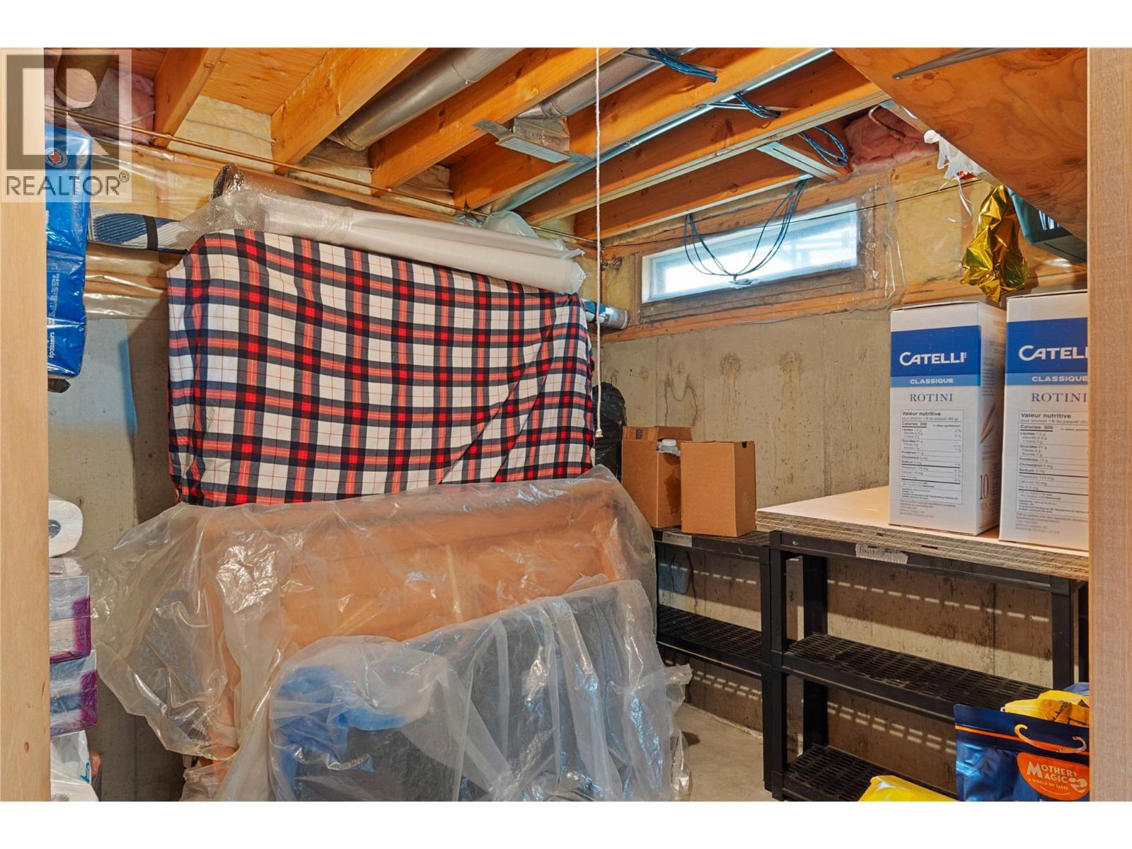 864 NICOLANI Drive, Kamloops