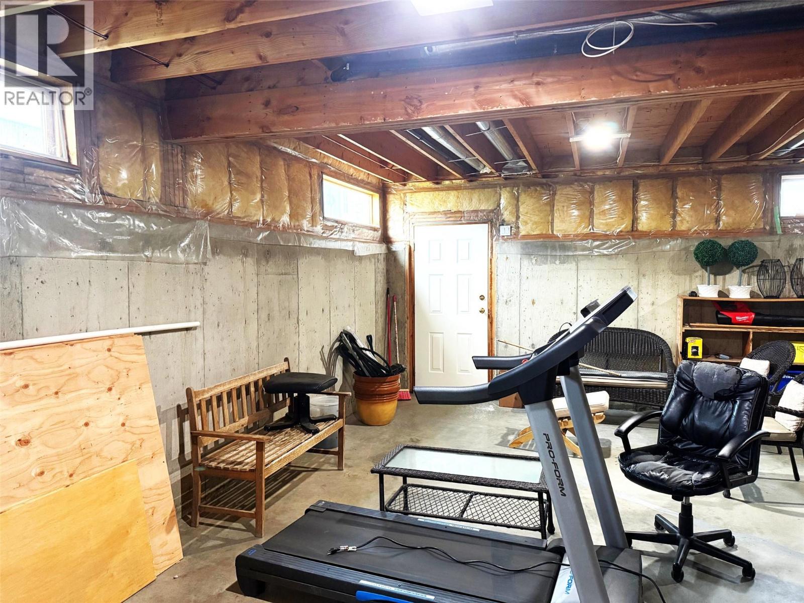 864 NICOLANI Drive, Kamloops