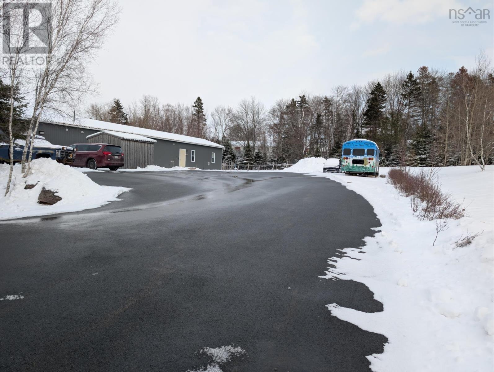 233 Industrial Avenue - Photo 2 of 7, Truro, Nova Scotia